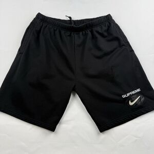 Supreme Nike Jewel Sweatshort CW9700-010 Large‎ Vintage Rare Great Condition VTG